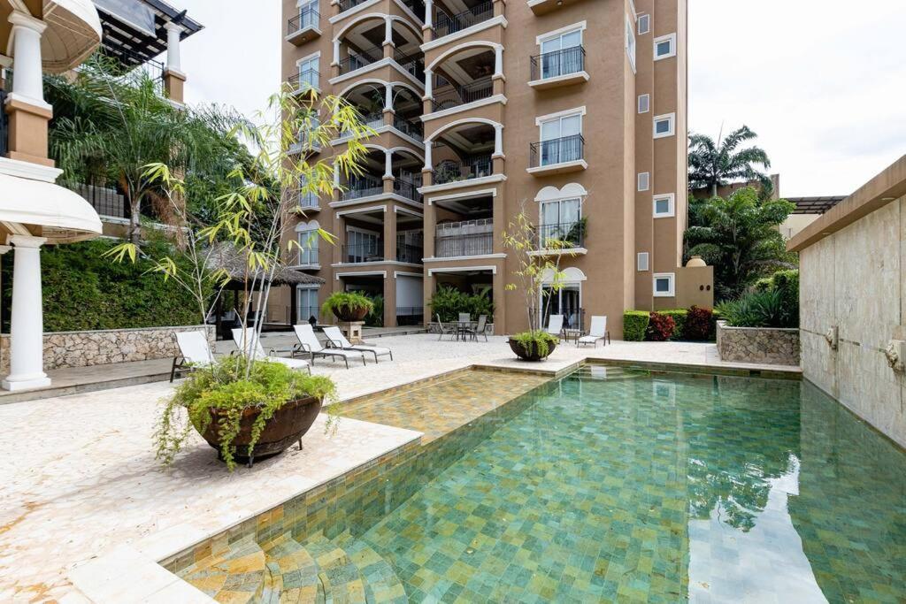Playa Palapa~Steps From The Ocean! Appartement Tamarindo Buitenkant foto